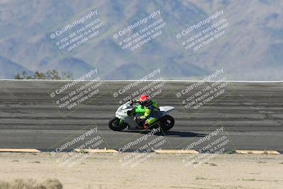 media/Jan-15-2026-Racers Edge (Thu) [[dfebeb70ab]]/3-B Group/Session 2 (Bowl Exit)/